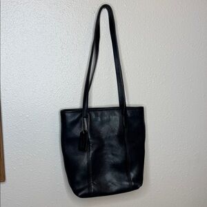 COACH Vintage Leather Legacy Lunch Tote Shopper 9077‎ Two Strap Shoulder Bag